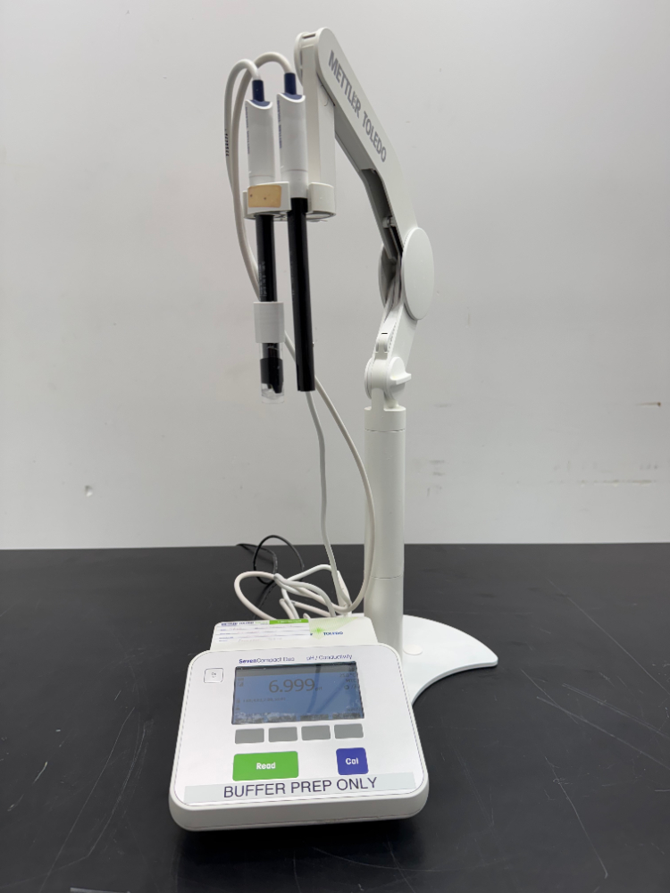 Image of Mettler Toledo Seven Compact Duo pH/Conductivity Meter